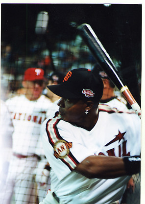 Barry Bonds in the cage