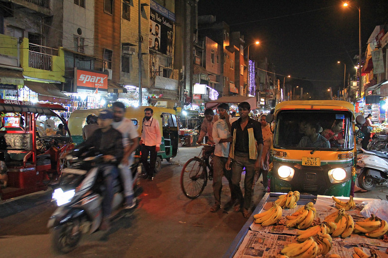 Streets of Delhi 04<br/>© <a href="https://flickr.com/people/8975511@N07" target="_blank" rel="nofollow">8975511@N07</a> (<a href="https://flickr.com/photo.gne?id=52577412613" target="_blank" rel="nofollow">Flickr</a>)