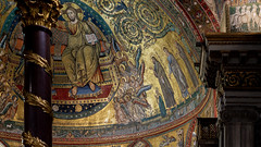 Torriti, Crowning of the Queen of Heaven, completed 1296, Santa Maria Maggiore