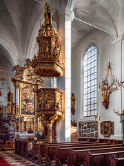 Wallfahrtskirche Tuntenhausen mit Kanzel /  Pilgrimage church Tuntenhausen with pulpit