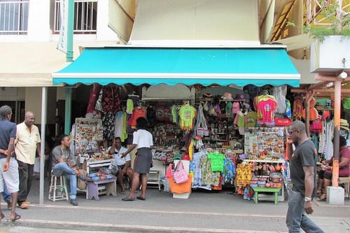 Antigua Shops