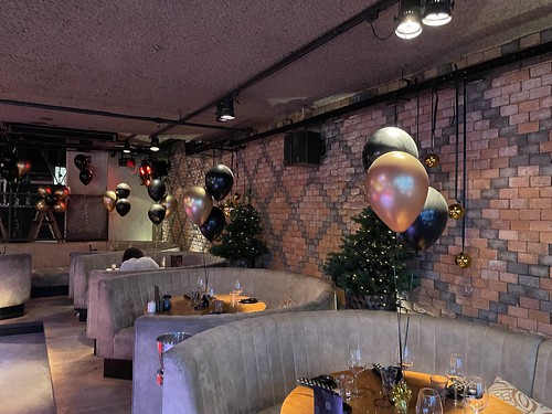 Tafeldecoratie 3ballonnen Cafe in the City Rotterdam