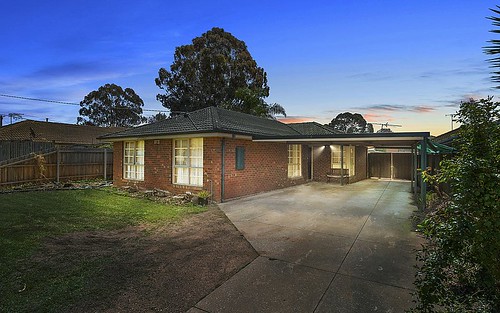 4 Barries Road, Melton VIC