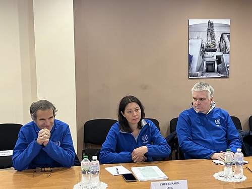 IAEA Team in Chernobyl NPP (02011412)