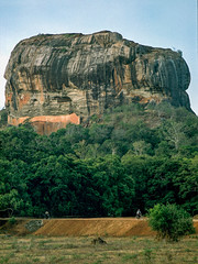 698 Sigiriya, July 83