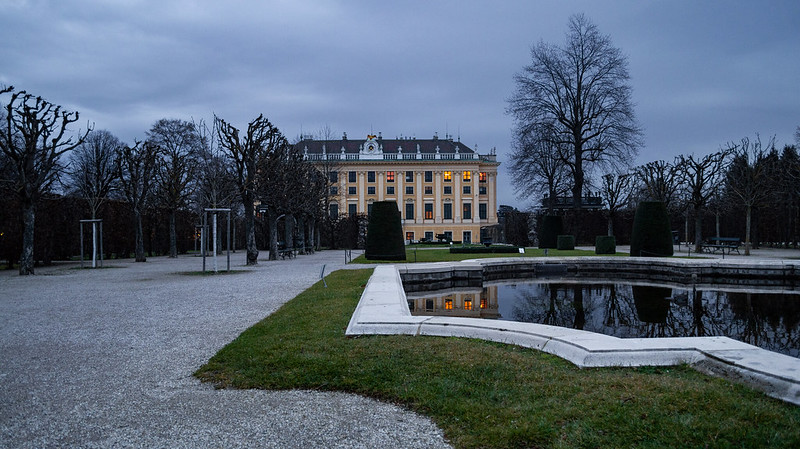 Schönbrunn Palace pond - Vienna ~ Austria<br/>© <a href="https://flickr.com/people/141533948@N07" target="_blank" rel="nofollow">141533948@N07</a> (<a href="https://flickr.com/photo.gne?id=52644885269" target="_blank" rel="nofollow">Flickr</a>)