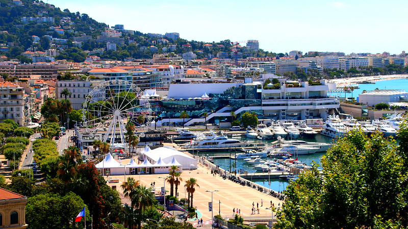 Cannes - Le Port.<br/>© <a href="https://flickr.com/people/190199605@N08" target="_blank" rel="nofollow">190199605@N08</a> (<a href="https://flickr.com/photo.gne?id=52645568867" target="_blank" rel="nofollow">Flickr</a>)