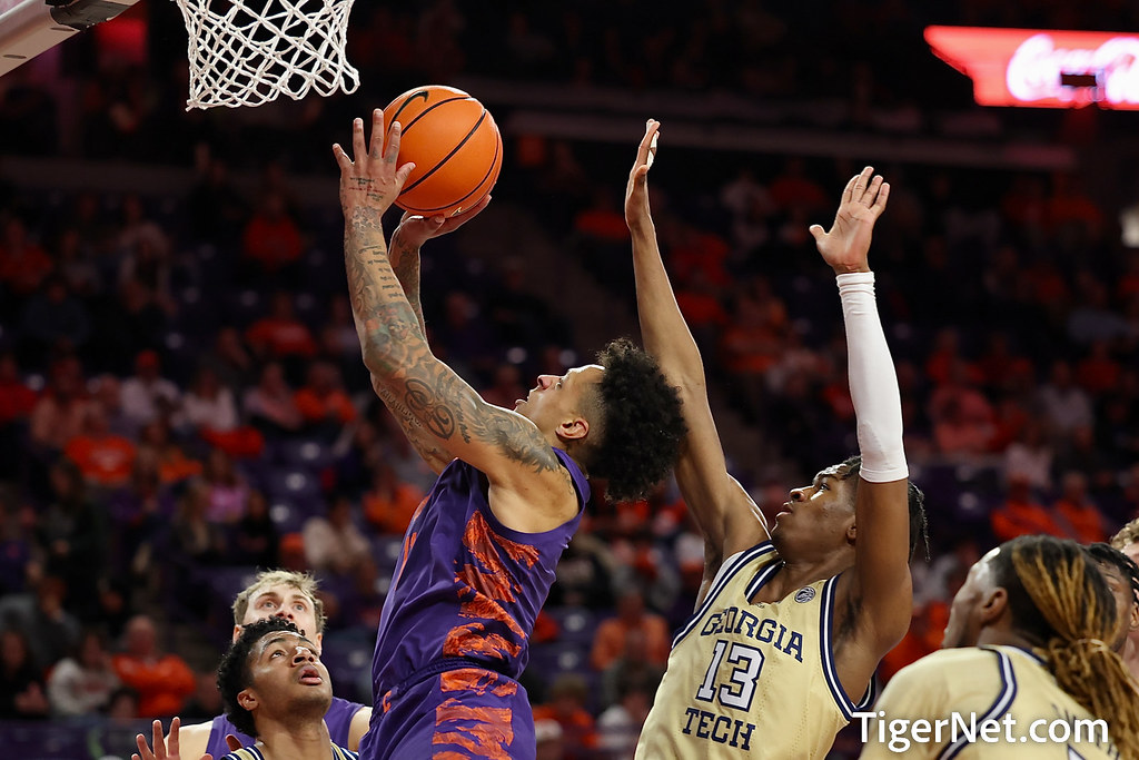 Clemson Basketball Photo of Brevin Galloway and Georgia Tech