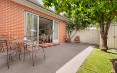 2/2 Manly Court, Coburg North VIC