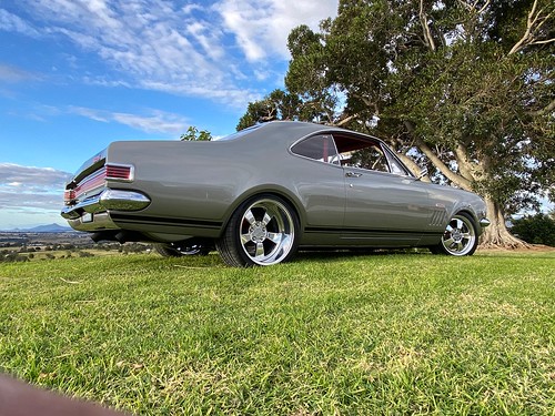 Holden HK Monaro with Showwheels Nitro Billet Wheels • <a style="font-size:0.8em;" href="http://www.flickr.com/photos/96495211@N02/52662365753/" target="_blank">View on Flickr</a>