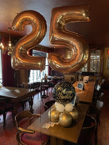 Folieballon Cijfer 25 Tafeldecoratie Zonder Helium Verjaardag Bar Restaurant Sijf Oude Binnenweg Rotterdam