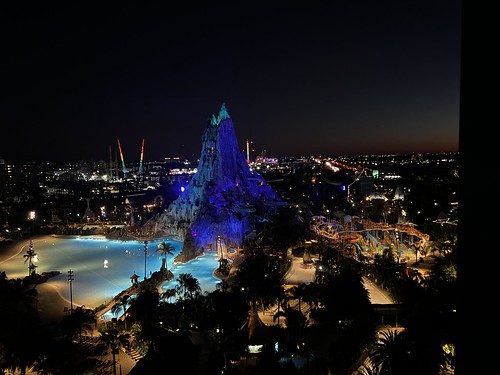 Universal's Volcano Bay • <a style="font-size:0.8em;" href="http://www.flickr.com/photos/28558260@N04/52665688931/" target="_blank">View on Flickr</a>