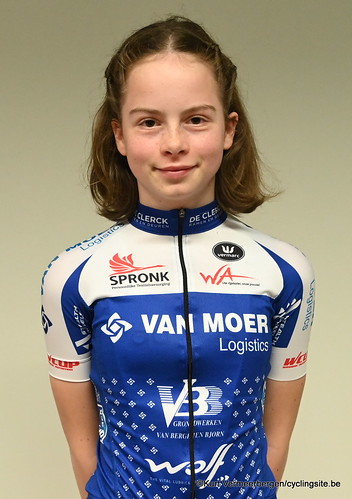 Van Moer Logistics Cycling Team (198)