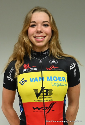 Van Moer Logistics Cycling Team (189)