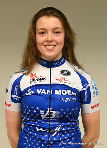 Van Moer Logistics Cycling Team (194)