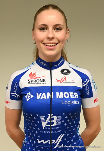 Van Moer Logistics Cycling Team (186)