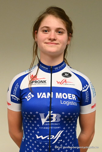 Van Moer Logistics Cycling Team (172)