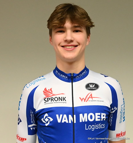 Van Moer Logistics Cycling Team (150)