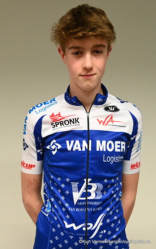 Van Moer Logistics Cycling Team (22)