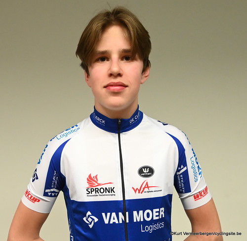 Van Moer Logistics Cycling Team (18)