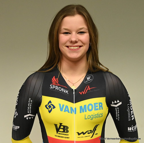 Van Moer Logistics Cycling Team (185)