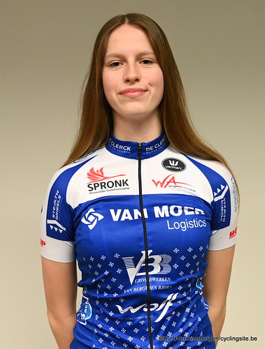 Van Moer Logistics Cycling Team (180)