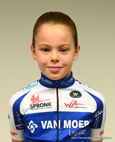 Van Moer Logistics Cycling Team (197)