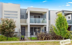 4 Nunkeri Court, Clyde North VIC