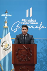 CONFERENCIA DE PRENSA SEMANAL DE FUNCIONARIOS PATIO DE LA PAZ by Gobierno de Guatemala