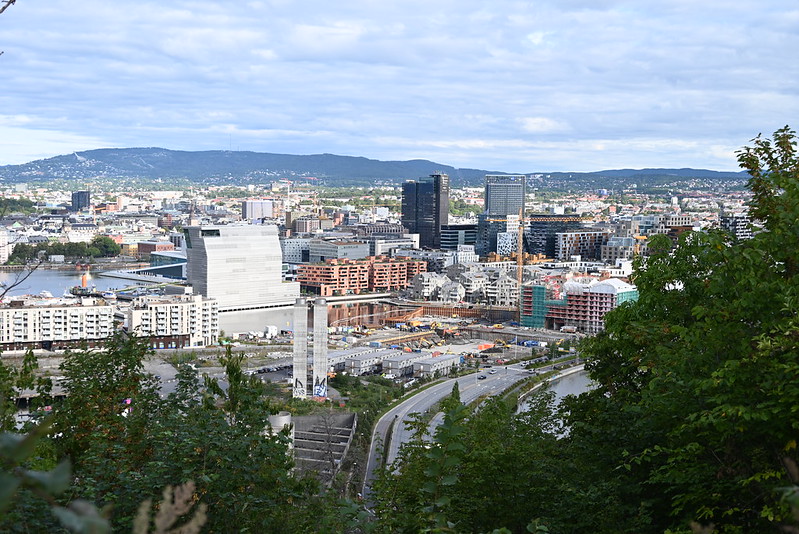 A View of Oslo Norway from the Ekebergparken<br/>© <a href="https://flickr.com/people/59398780@N00" target="_blank" rel="nofollow">59398780@N00</a> (<a href="https://flickr.com/photo.gne?id=52679938049" target="_blank" rel="nofollow">Flickr</a>)