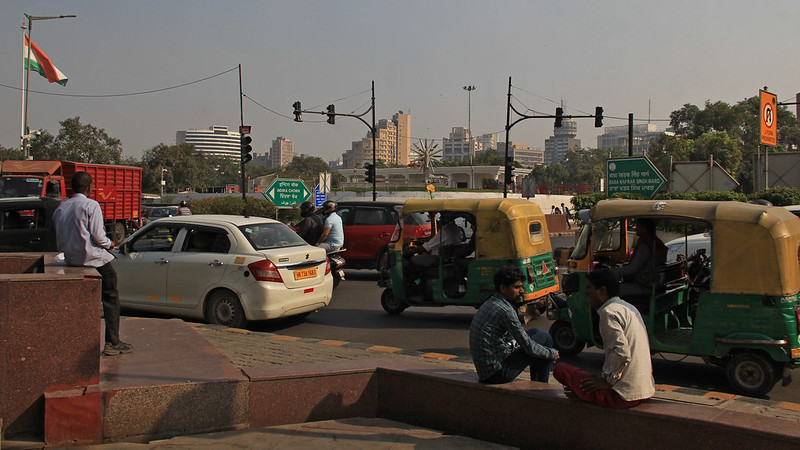 Streets of Delhi 15<br/>© <a href="https://flickr.com/people/8975511@N07" target="_blank" rel="nofollow">8975511@N07</a> (<a href="https://flickr.com/photo.gne?id=52695034054" target="_blank" rel="nofollow">Flickr</a>)