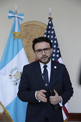 PRESIDENTE ALEJANDRO GIAMMATTEI SOSTUVO REUNION SENADORES Y CONGRESISTAS DE EE. UU. by Gobierno de Guatemala