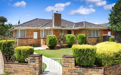 28 Fosters Rd, Keilor Park VIC 3042