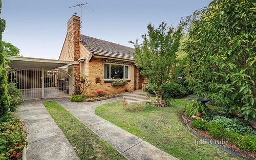 16 Quentin Road, Malvern East VIC