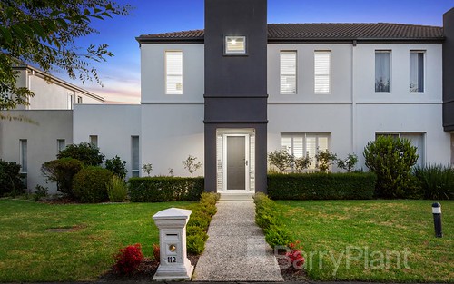 112 Sovereign Manors Crescent, Rowville VIC
