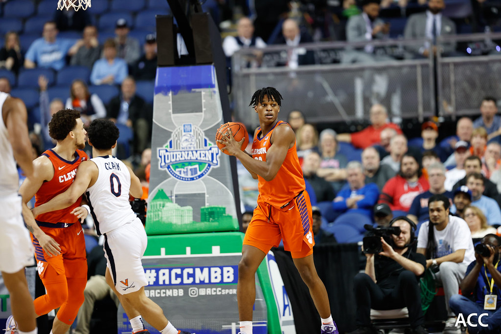 Clemson Basketball Photo of Virginia and acc and accmenâsbasketball and accmenâsbasketballtournament and atlanticcoastconference and college and collegebasketball and mensbasketball and menscollegebasketball and ncaa and newyorklife and sport and accmen and accmen