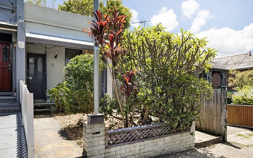 19 Middle St, Marrickville NSW 2204