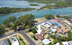 33 The Parade, North Haven NSW