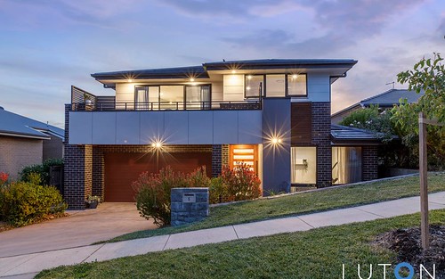 5 Fricker Place, Casey ACT