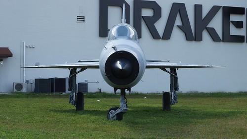 Mikoyan-Gurevich MiG-21UM in Lakeland