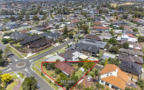 38 South Gateway, Avondale Heights VIC