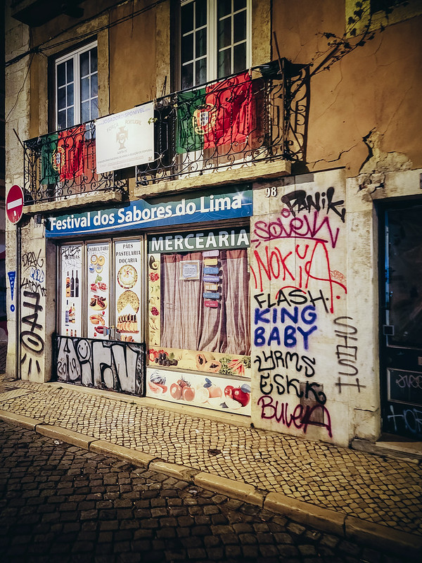 Lisboa, Portugal<br/>© <a href="https://flickr.com/people/68894626@N00" target="_blank" rel="nofollow">68894626@N00</a> (<a href="https://flickr.com/photo.gne?id=52775784440" target="_blank" rel="nofollow">Flickr</a>)