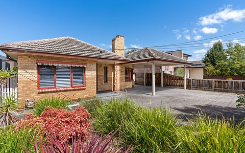 64 Castlewood St, Bentleigh East VIC 3165