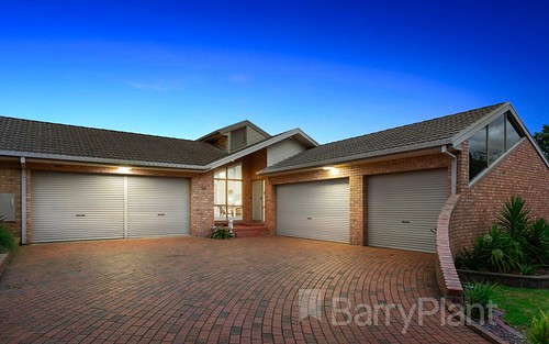 30 King Pde, Knoxfield VIC 3180