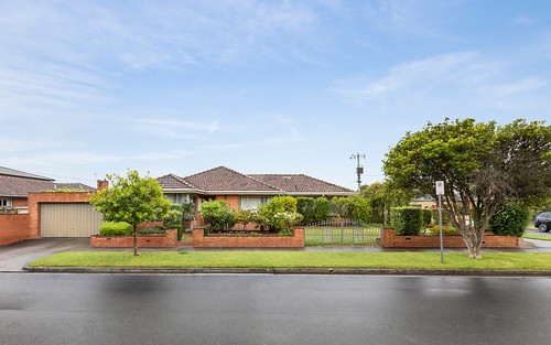 4 Florence St, Bentleigh East VIC 3165