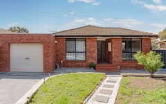 1/18 woods Close, Meadow Heights VIC