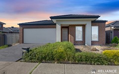 176 Tom Roberts Parade, Point Cook Vic