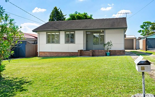 17 Hayes Rd, Seven Hills NSW 2147