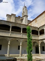 Monasterio de Santo Tomás de Ávila. Claustro del Noviciado.