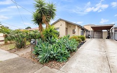 28 Rokewood Crescent, Meadow Heights VIC